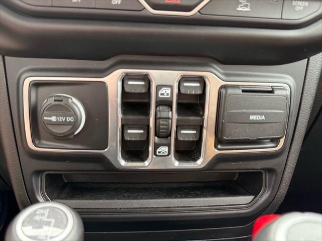 used 2021 Jeep Gladiator car, priced at $31,644