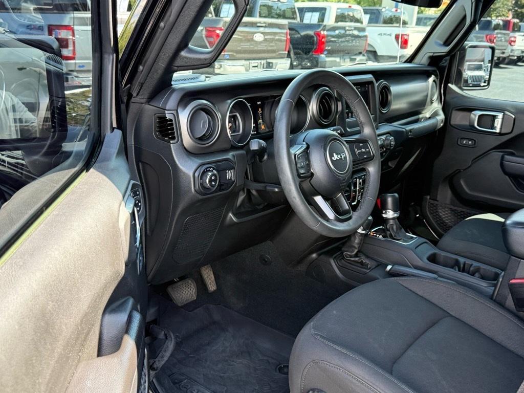 used 2023 Jeep Gladiator car, priced at $32,922