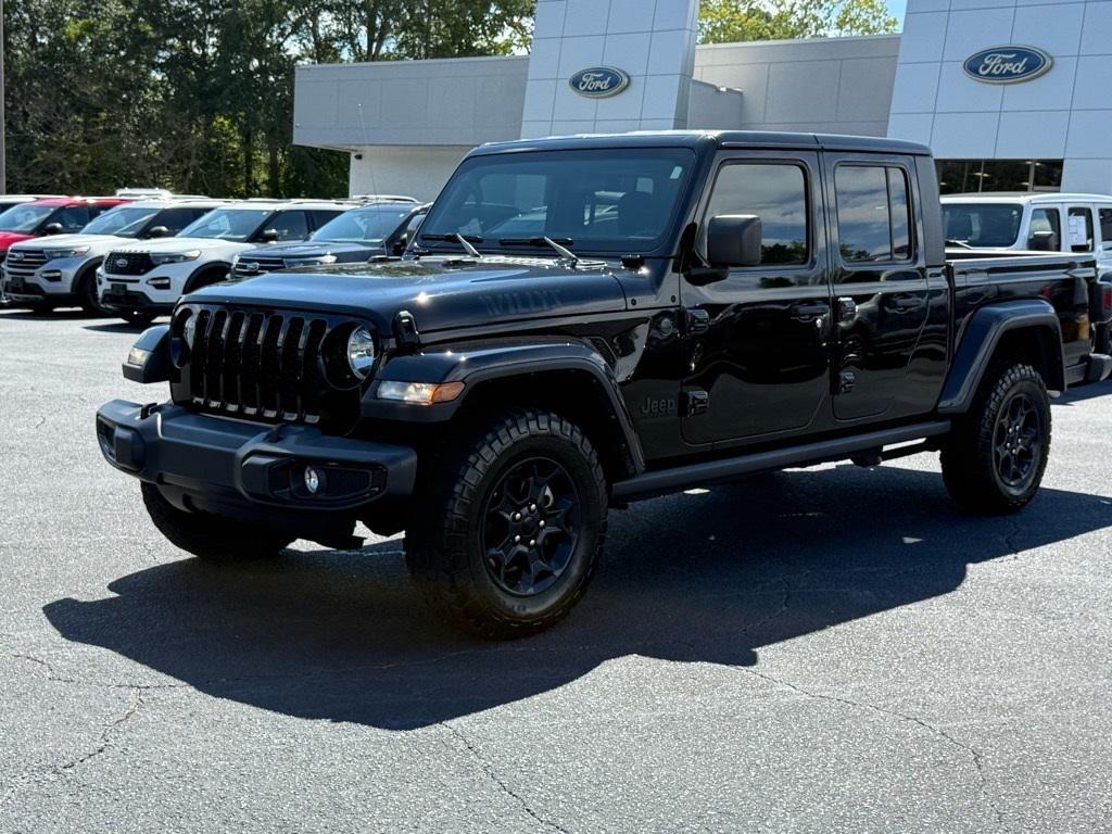 used 2023 Jeep Gladiator car, priced at $32,922