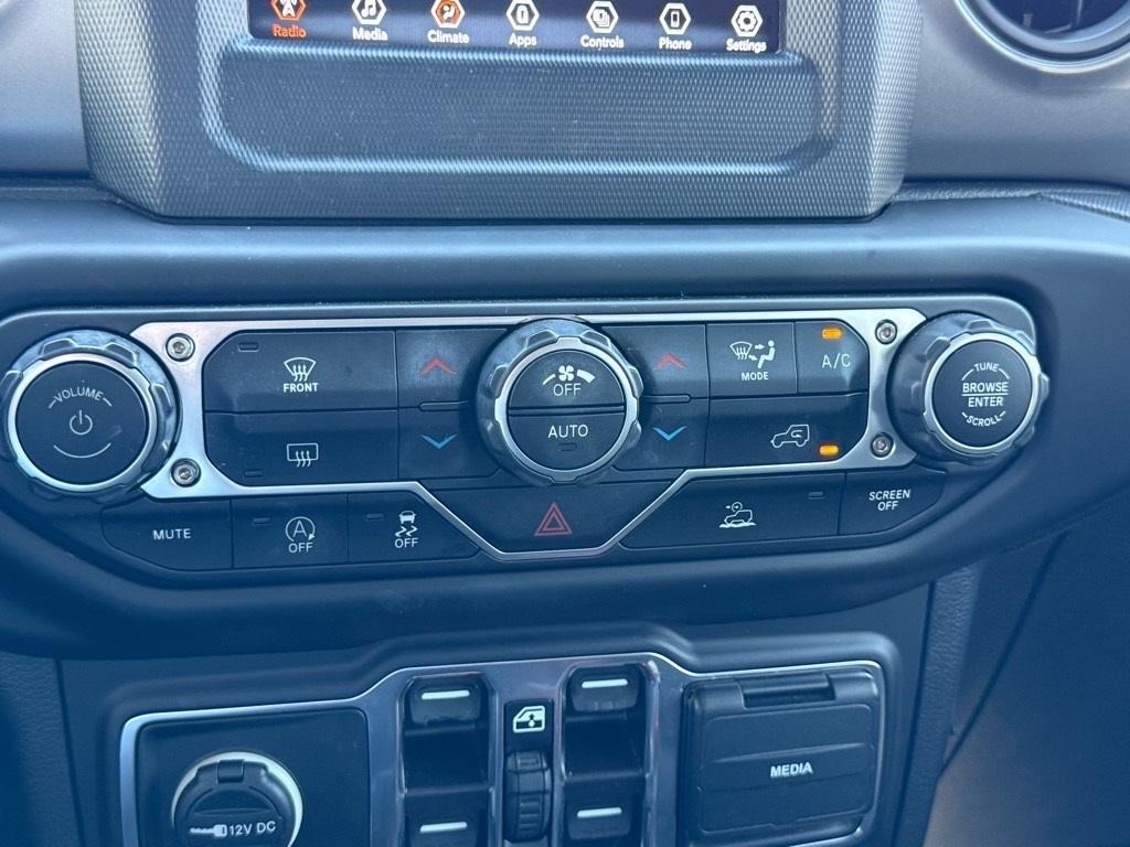 used 2023 Jeep Gladiator car, priced at $32,922