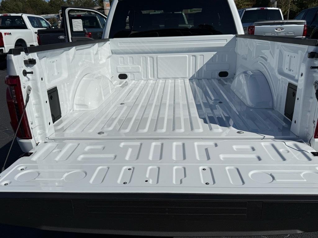 new 2025 Ford F-150 car, priced at $43,005