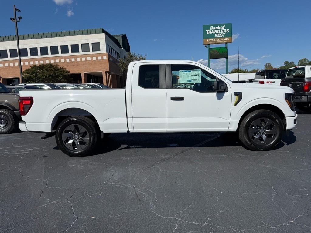 new 2025 Ford F-150 car, priced at $43,005