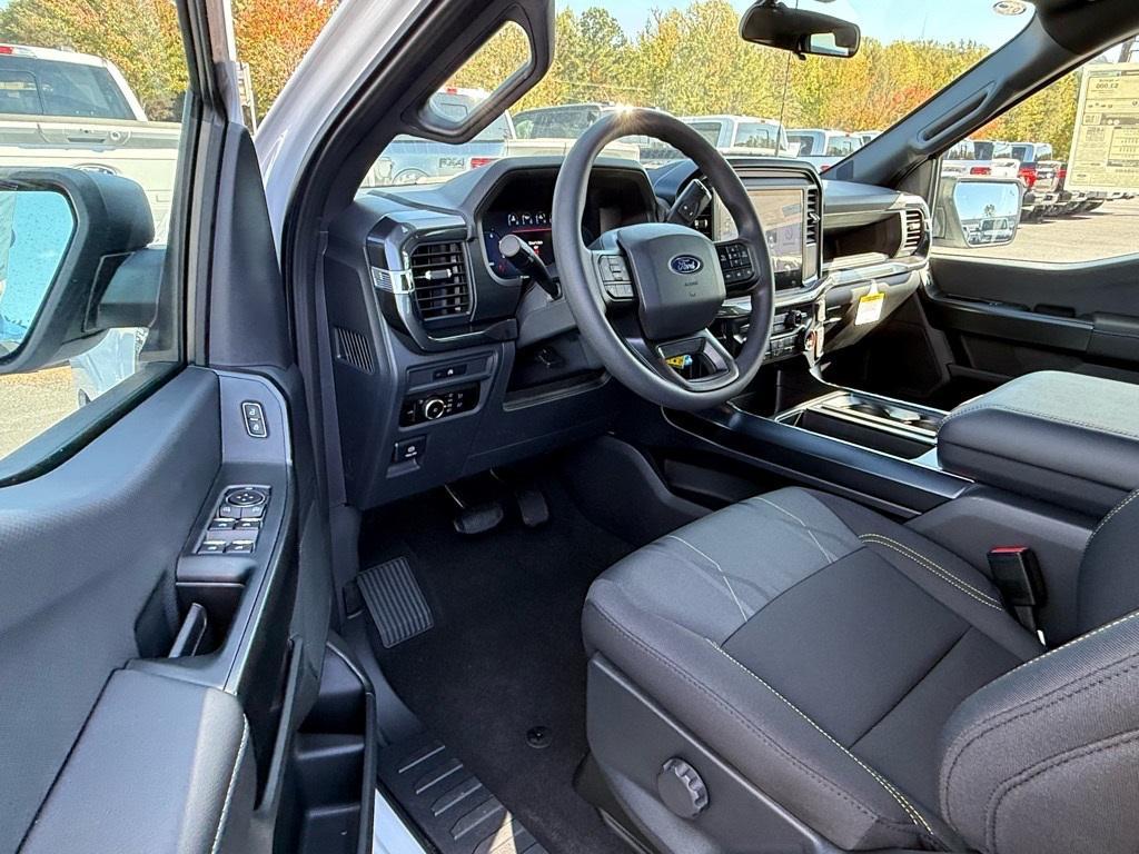 new 2025 Ford F-150 car, priced at $43,005