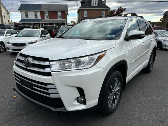 used 2017 Toyota Highlander car, priced at $22,995