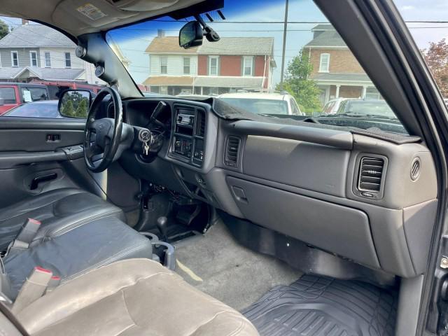 used 2005 Chevrolet Silverado 2500 car, priced at $16,995