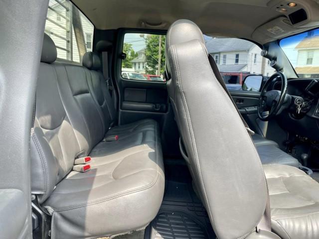 used 2005 Chevrolet Silverado 2500 car, priced at $16,995