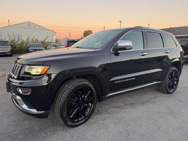 used 2016 Jeep Grand Cherokee car, priced at $14,995