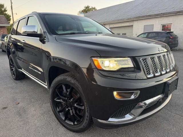 used 2016 Jeep Grand Cherokee car, priced at $14,995