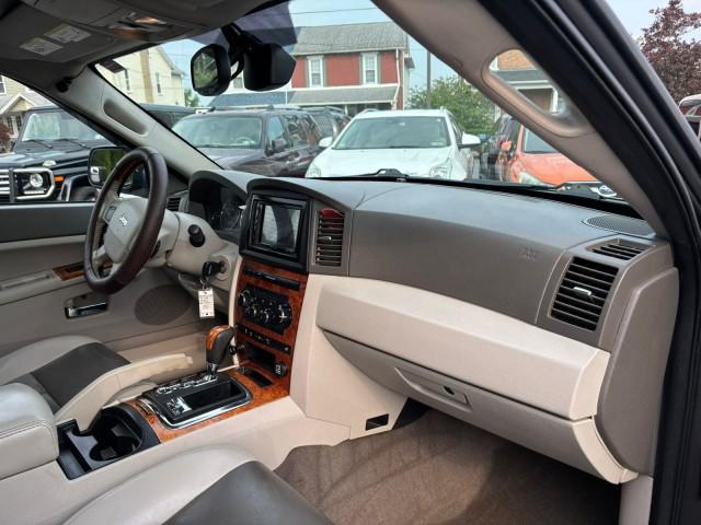 used 2006 Jeep Grand Cherokee car, priced at $13,995