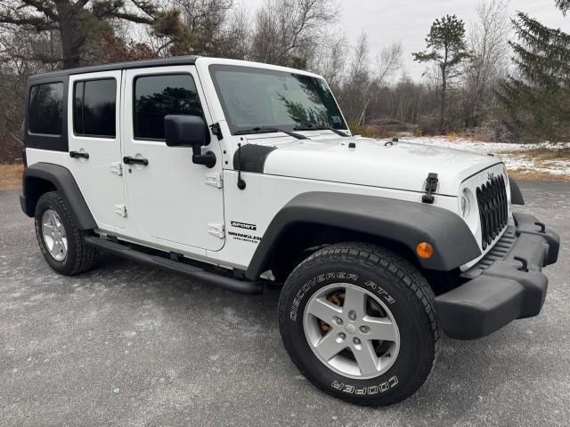 used 2016 Jeep Wrangler Unlimited car, priced at $14,995