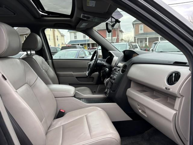 used 2013 Honda Pilot car, priced at $13,995