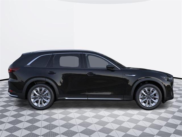 new 2025 Mazda CX-90 car