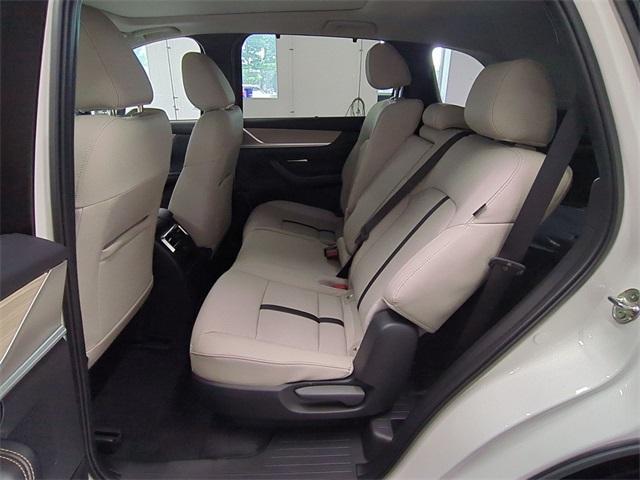 new 2025 Mazda CX-70 PHEV car, priced at $53,019