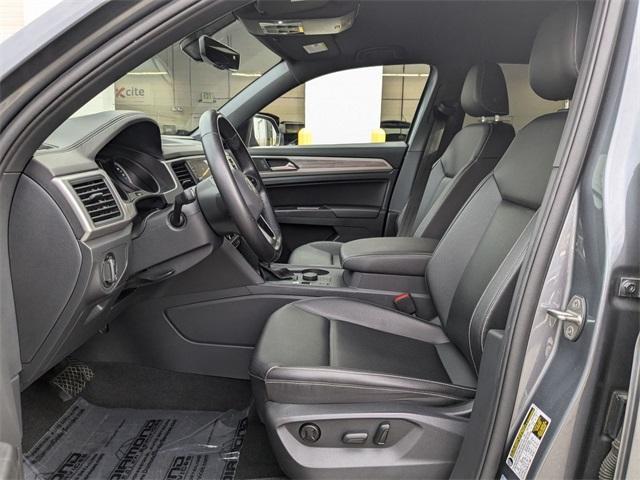 used 2020 Volkswagen Atlas Cross Sport car, priced at $24,250