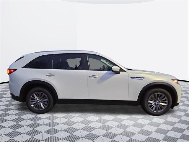 new 2025 Mazda CX-90 car, priced at $39,073