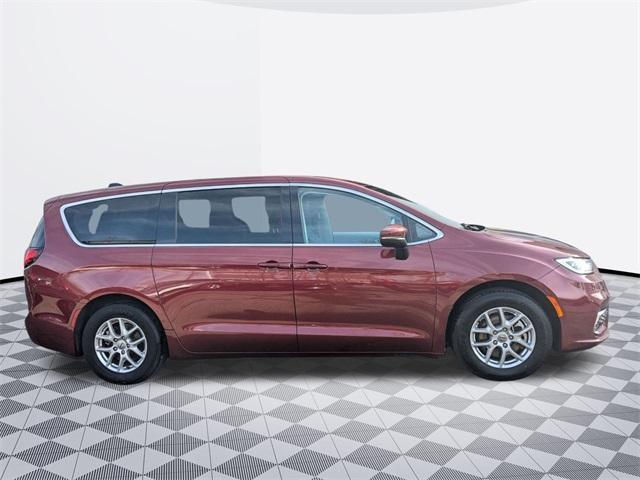 used 2023 Chrysler Pacifica car, priced at $23,500