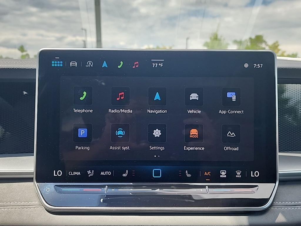 new 2025 Volkswagen Tiguan car, priced at $38,583