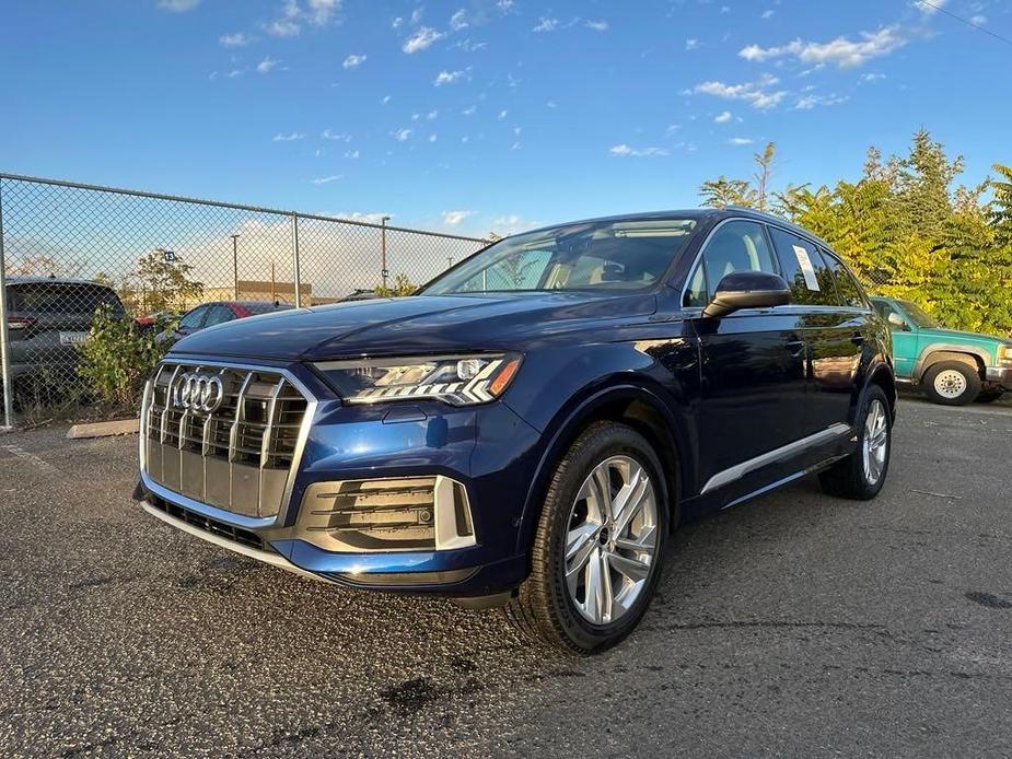 used 2024 Audi Q7 car, priced at $51,999