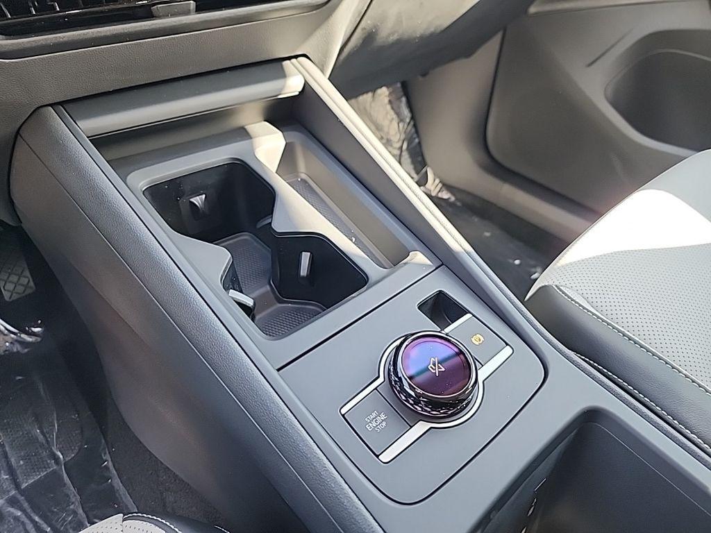 new 2025 Volkswagen Tiguan car, priced at $31,207