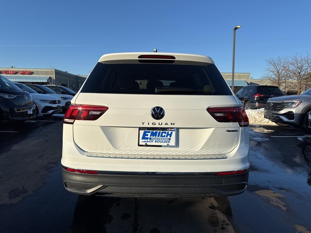 new 2024 Volkswagen Tiguan car, priced at $30,141