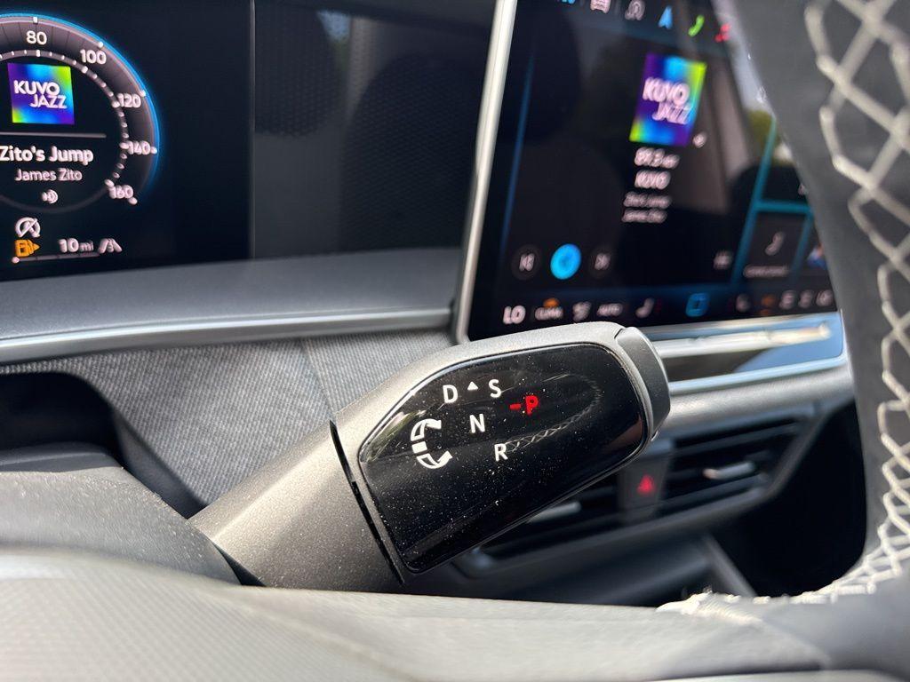 new 2025 Volkswagen Tiguan car, priced at $31,672