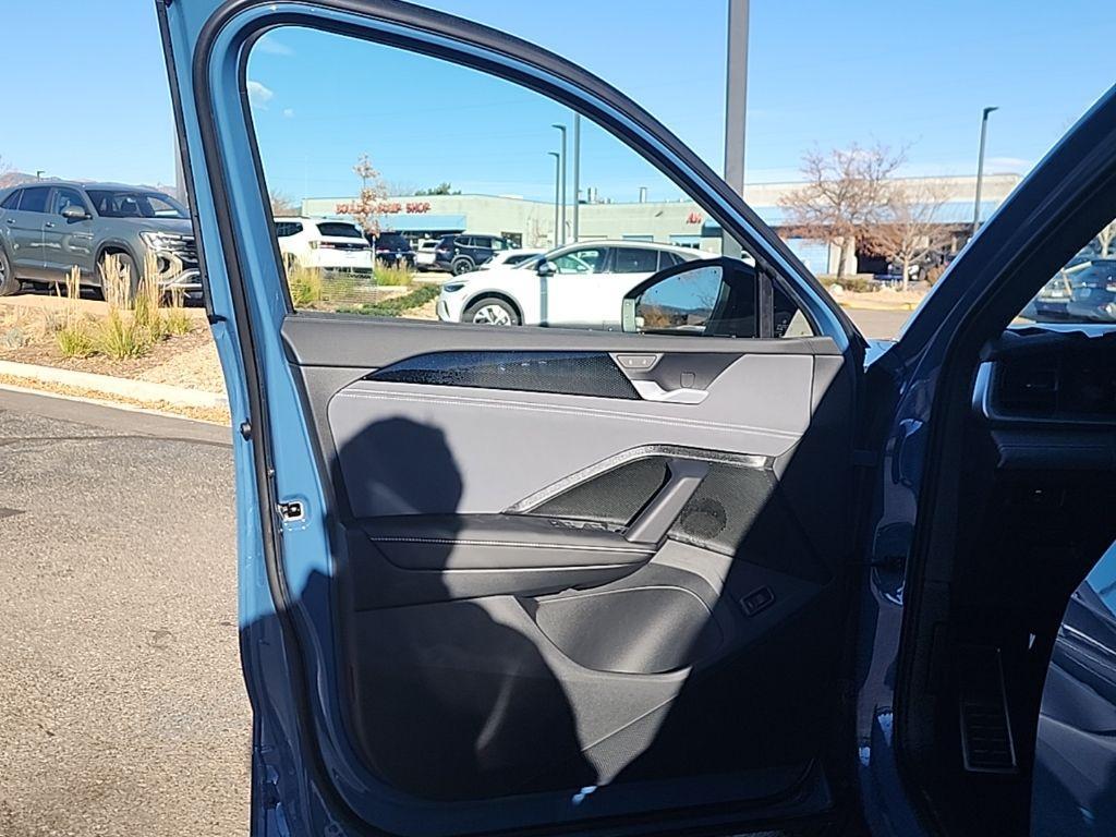 new 2026 Volkswagen Tiguan car, priced at $39,486