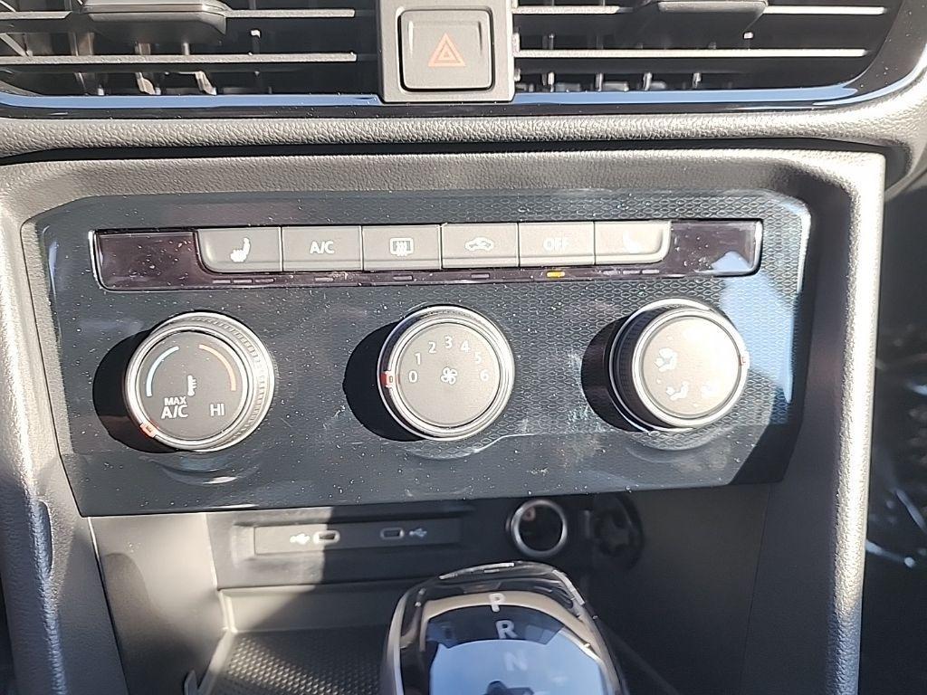 new 2025 Volkswagen Taos car, priced at $27,495