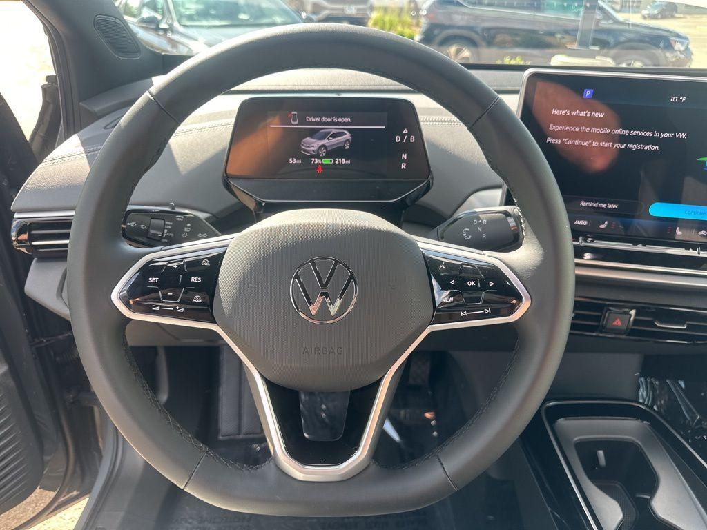 new 2025 Volkswagen ID.4 car, priced at $45,597