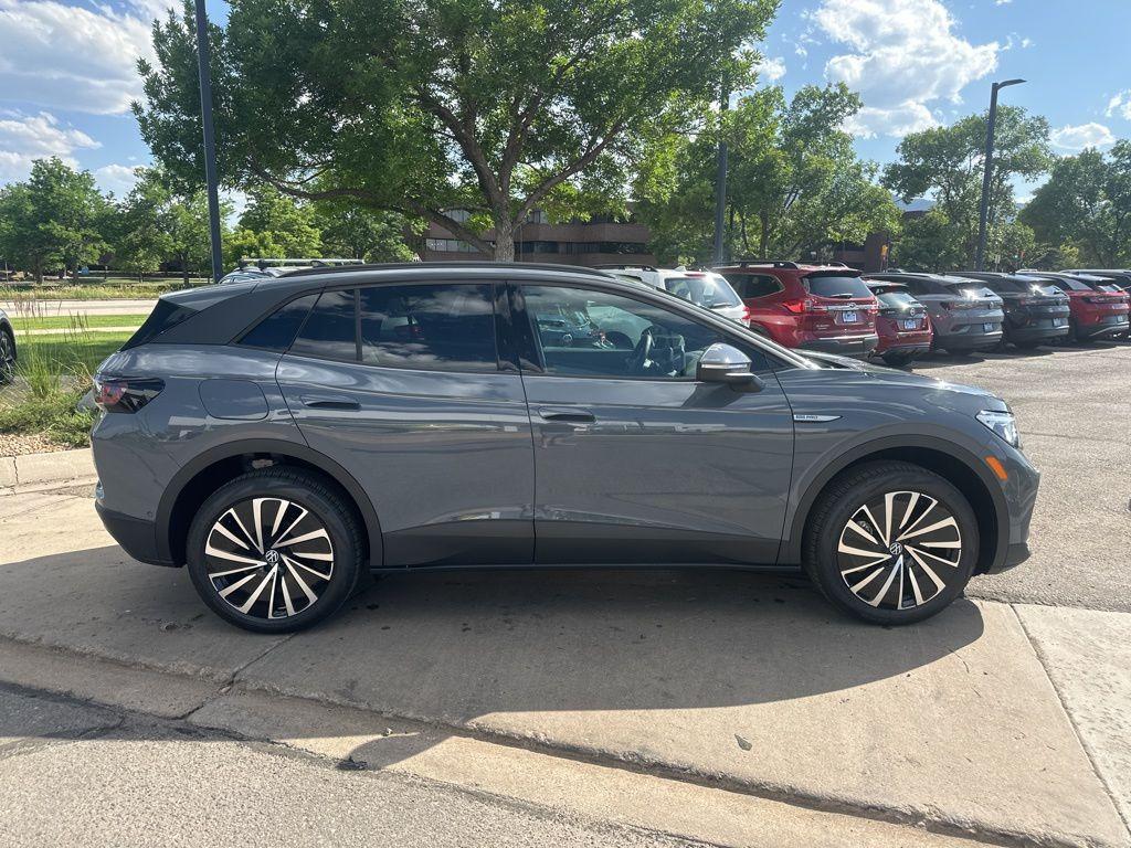new 2025 Volkswagen ID.4 car, priced at $45,597