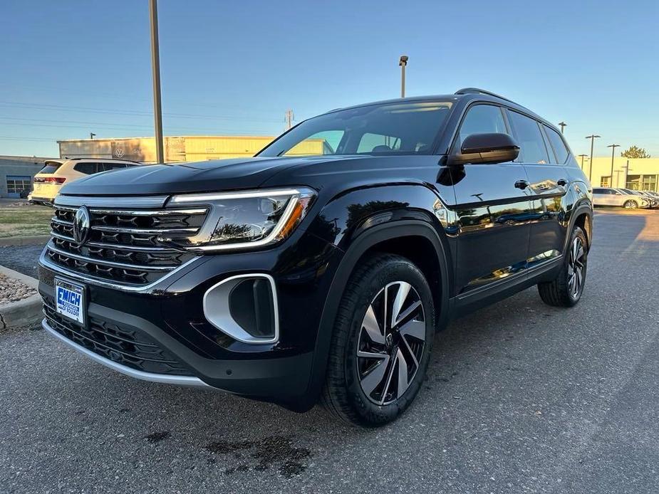 new 2024 Volkswagen Atlas car, priced at $38,798