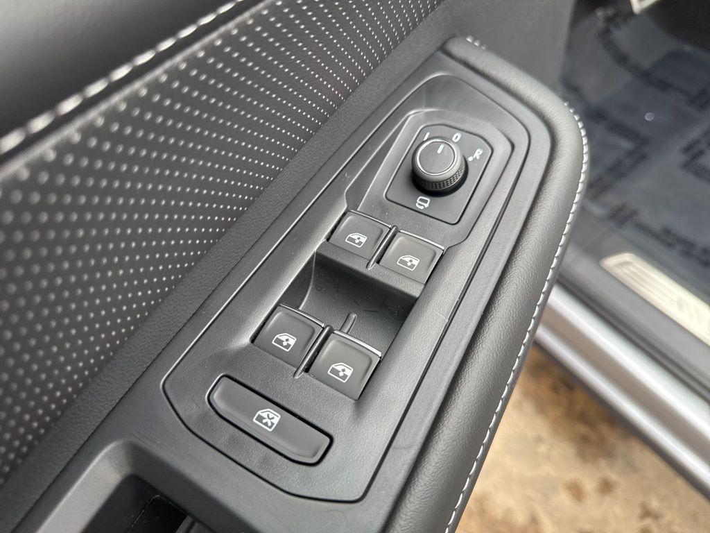 new 2025 Volkswagen Atlas Cross Sport car, priced at $51,890