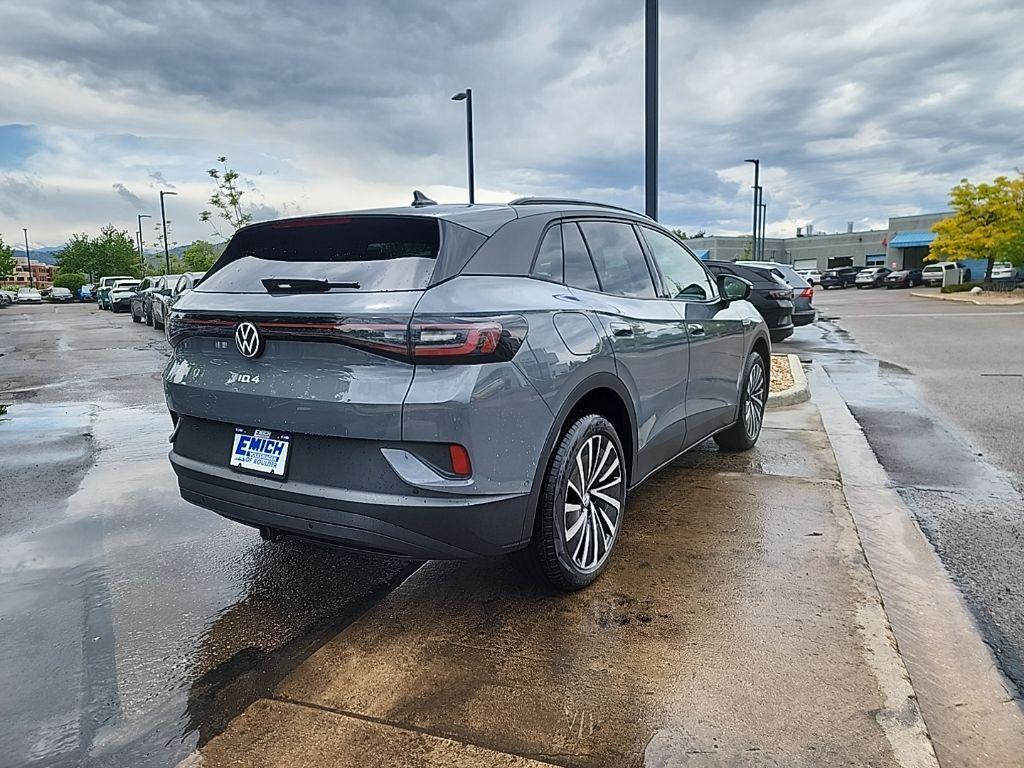 new 2025 Volkswagen ID.4 car, priced at $40,097