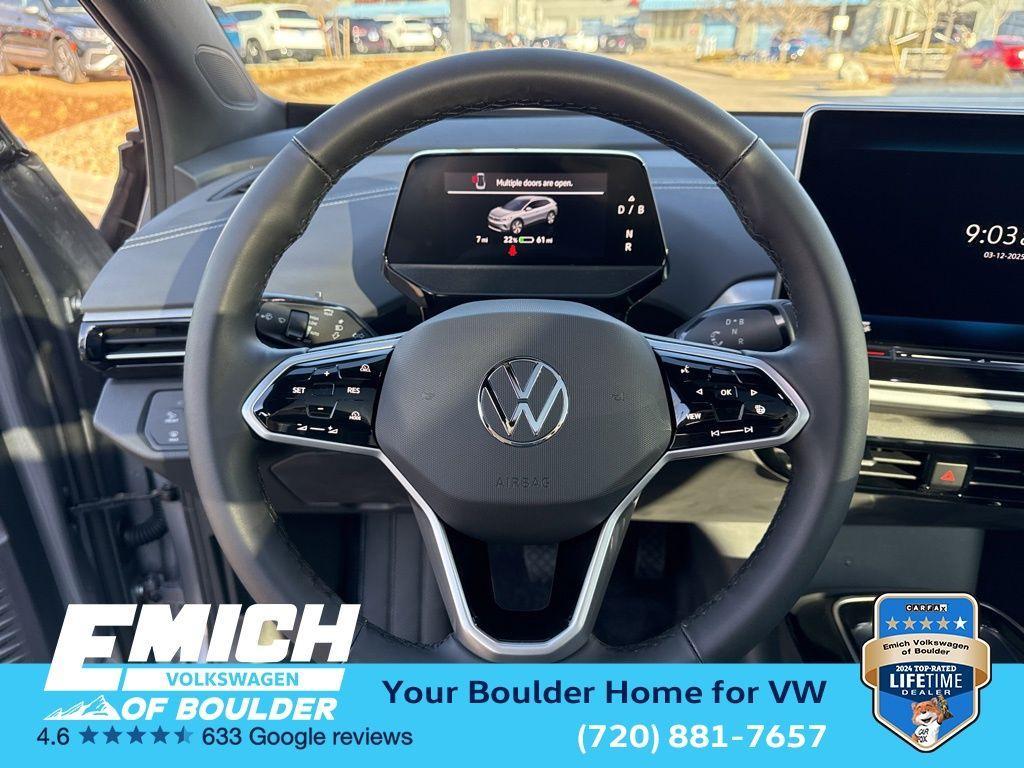 new 2025 Volkswagen ID.4 car, priced at $43,347