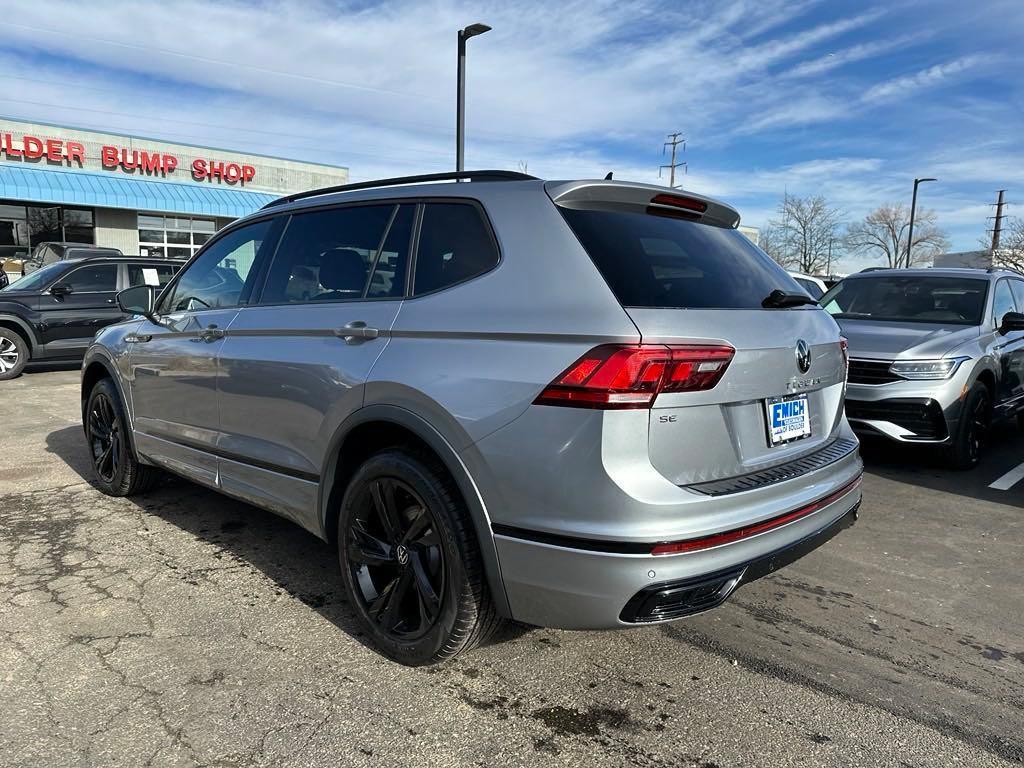 new 2024 Volkswagen Tiguan car, priced at $33,116