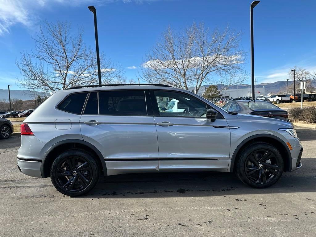 new 2024 Volkswagen Tiguan car, priced at $33,116