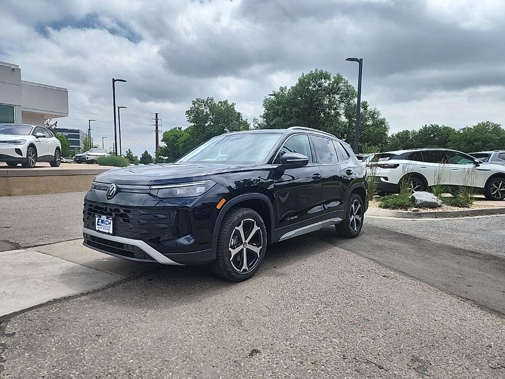 new 2025 Volkswagen Tiguan car, priced at $34,745