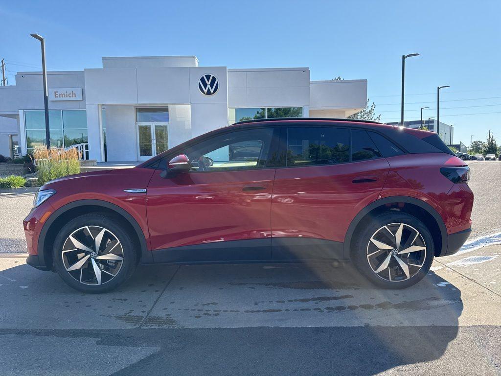 new 2025 Volkswagen ID.4 car, priced at $48,533