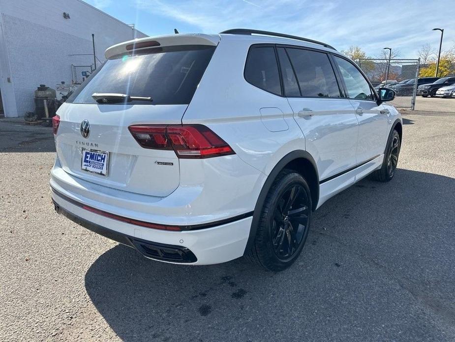 new 2024 Volkswagen Tiguan car, priced at $33,358