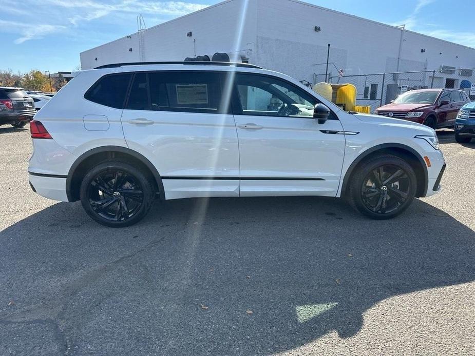 new 2024 Volkswagen Tiguan car, priced at $33,358