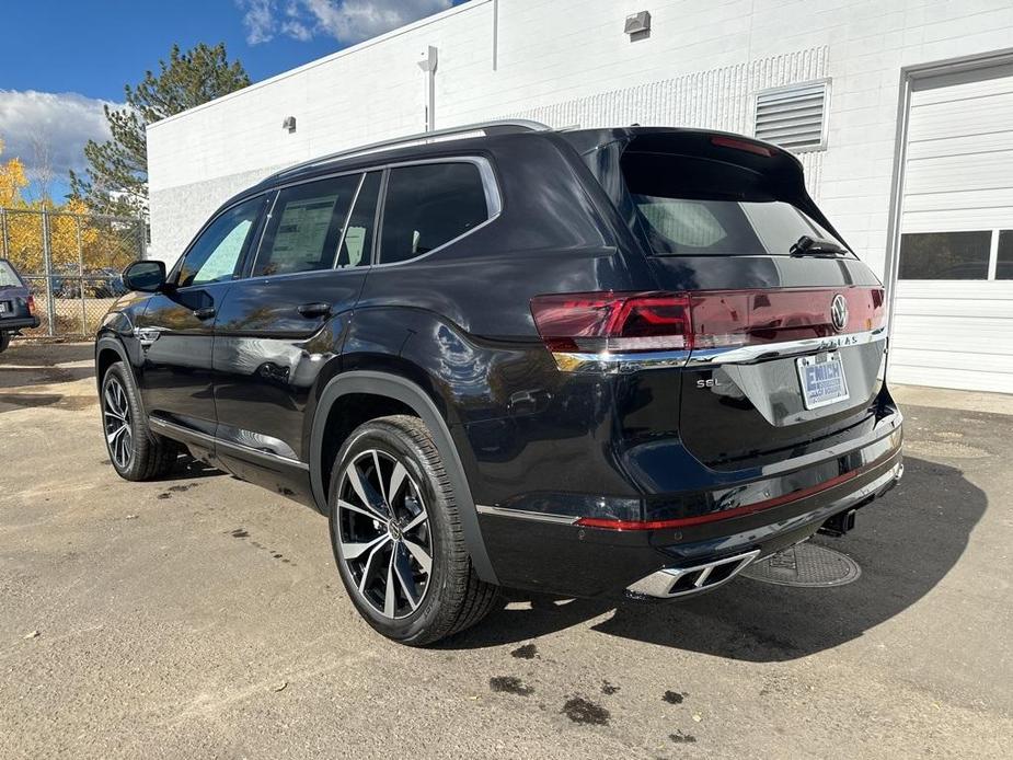 new 2024 Volkswagen Atlas car, priced at $49,179