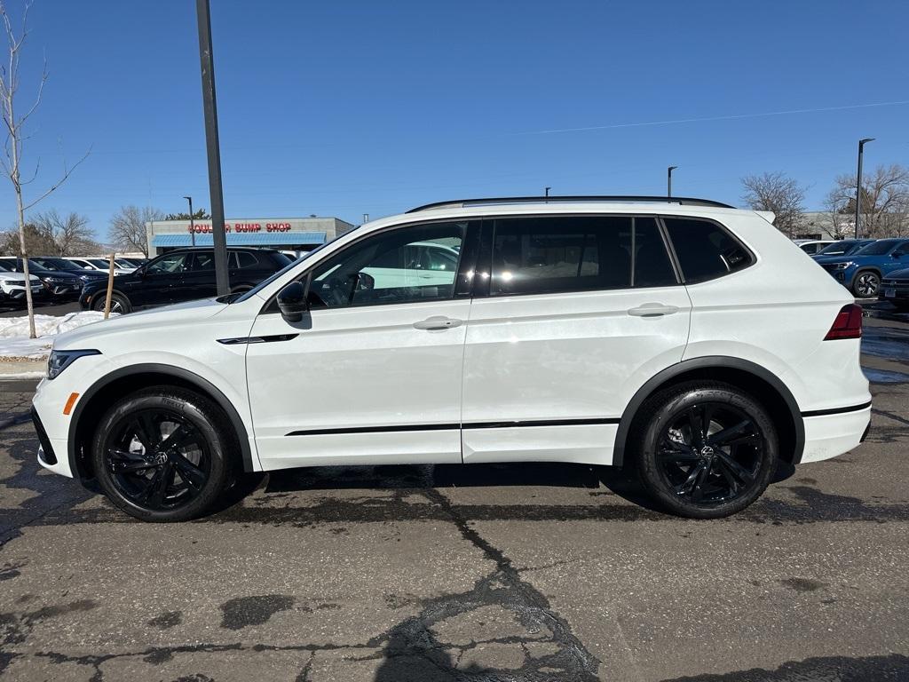 new 2024 Volkswagen Tiguan car, priced at $33,495