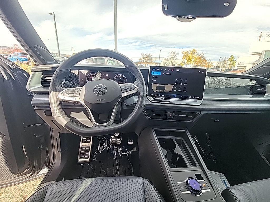 new 2026 Volkswagen Tiguan car, priced at $39,049