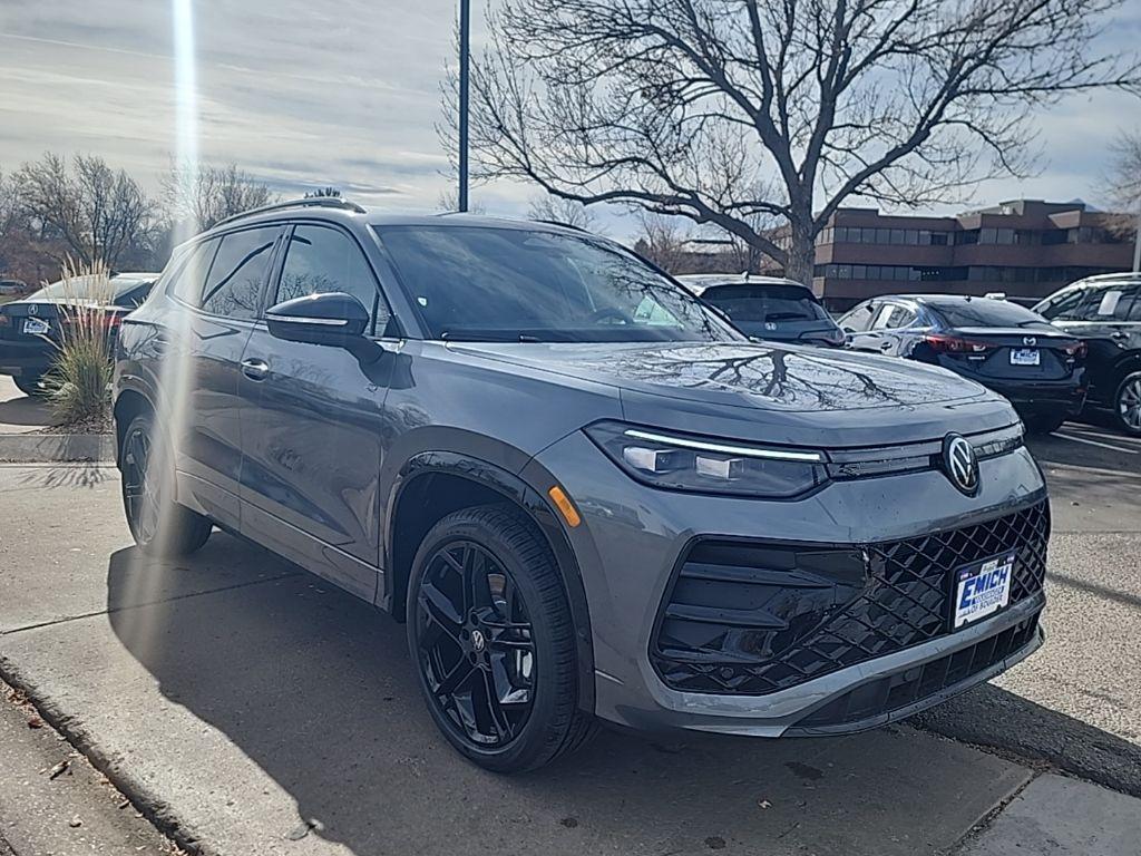new 2026 Volkswagen Tiguan car, priced at $39,049