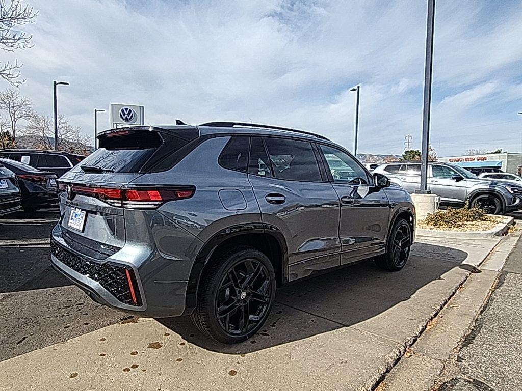 new 2026 Volkswagen Tiguan car, priced at $39,049