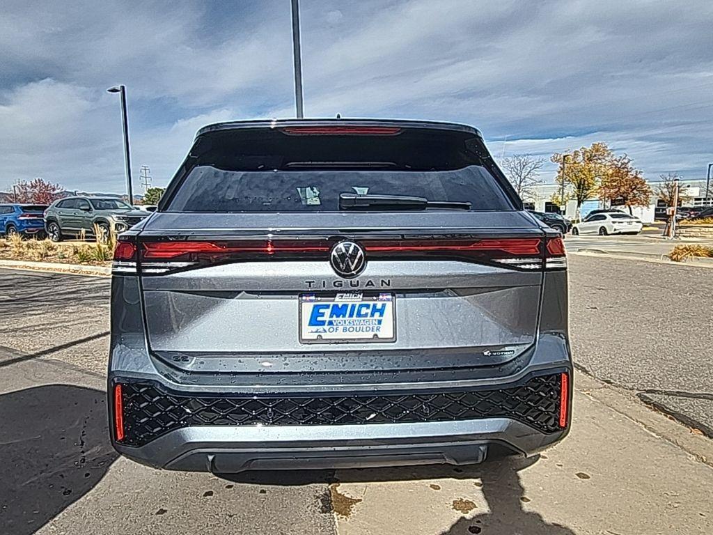 new 2026 Volkswagen Tiguan car, priced at $39,049