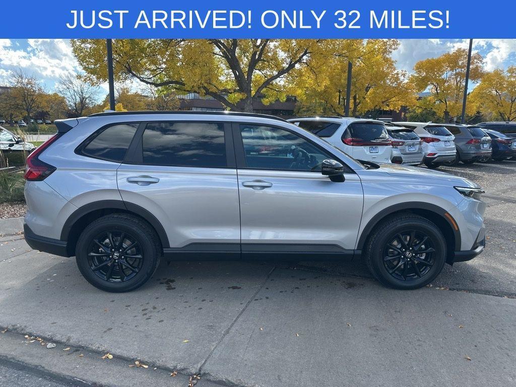 used 2026 Honda CR-V Hybrid car, priced at $37,577