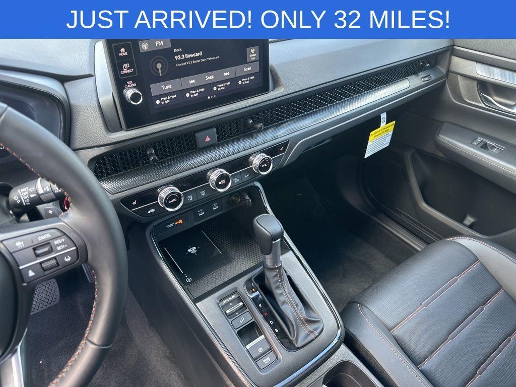 used 2026 Honda CR-V Hybrid car, priced at $37,577
