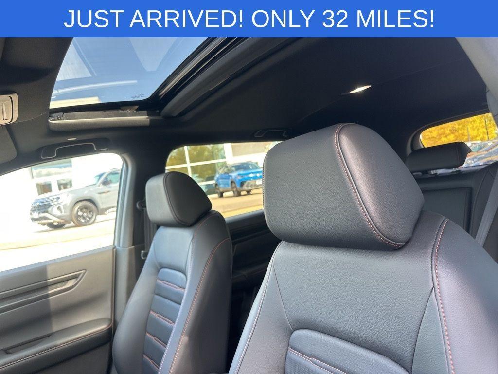 used 2026 Honda CR-V Hybrid car, priced at $37,577