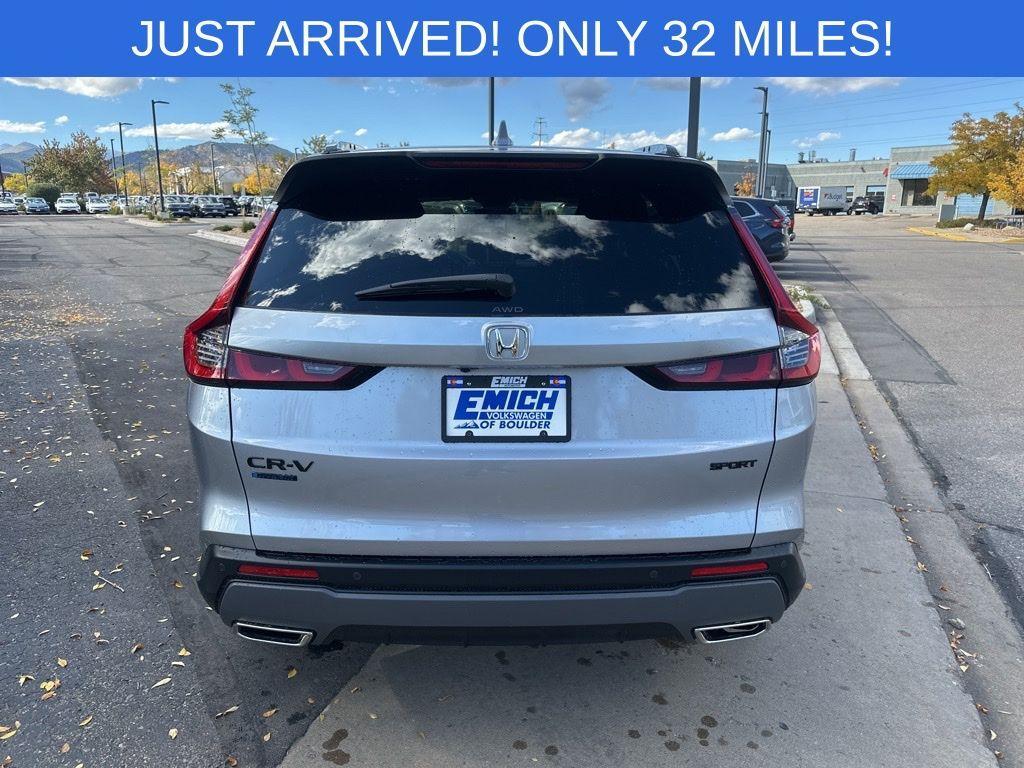 used 2026 Honda CR-V Hybrid car, priced at $37,577