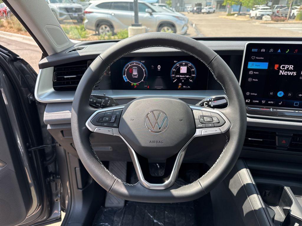 new 2025 Volkswagen Tiguan car, priced at $31,809